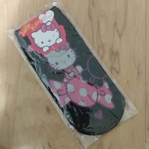 3 pairs Hello Kitty Ladies / Girl Socks - Picture 5 of 10